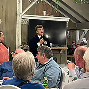 River addressing the Farm Bureau members