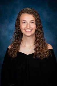 Class of 2025 Salutatorian Elise Lendrum.
